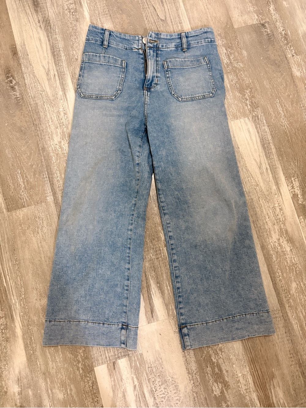 LC Lauren Conrad wide leg high ride ankle jeans